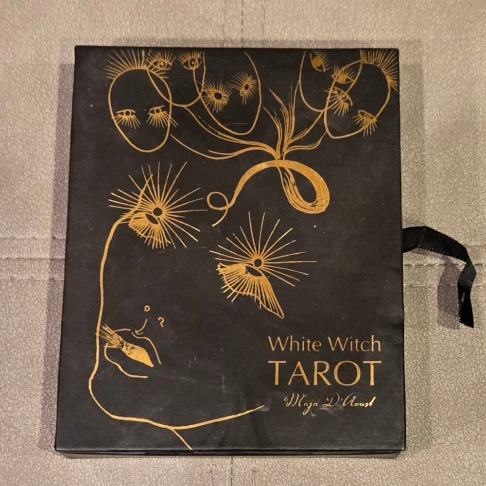 The White Witch Tarot 22 Cards and Booklet. Like New.